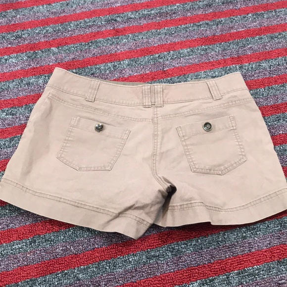 Brown New York & Company Shorts Size 10 - Picture 2 of 3